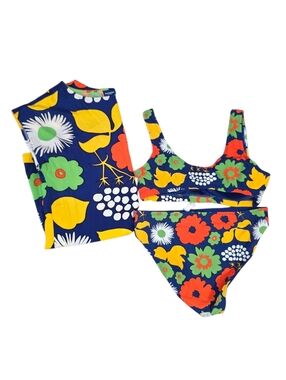 Marimekko For Target Floral Two-Piece Swim Set in Navy And Cover Up Set Size XL